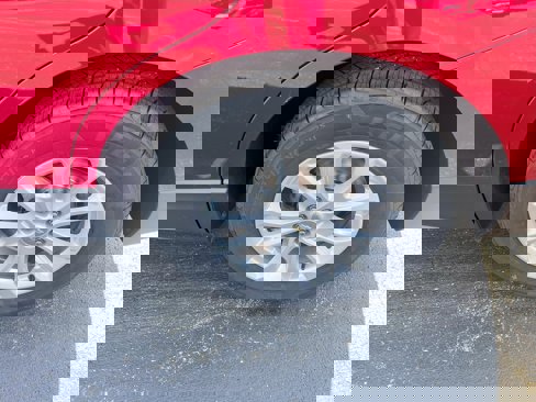 Certified 2021 Chevrolet Equinox LT image 12