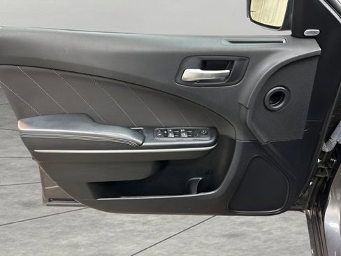 Used 2023 Dodge Charger SXT image 9