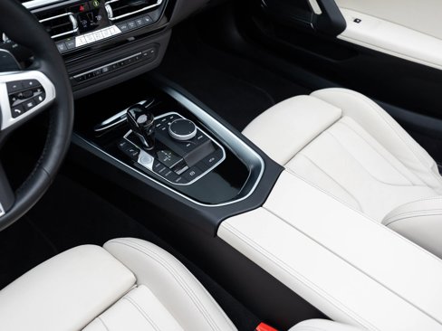 Used 2022 BMW Z4 sDrive30i w/ M Sport Package image 28