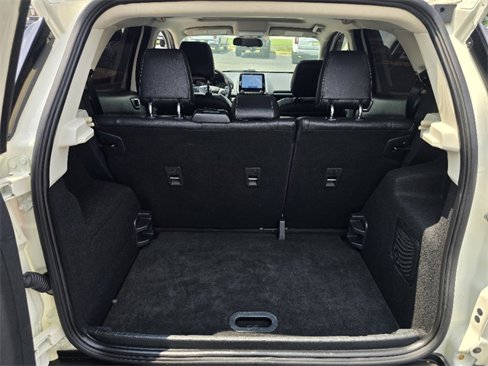 Used 2021 Ford EcoSport Titanium image 27