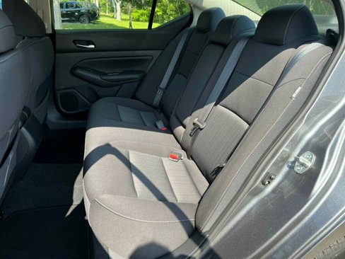 Used 2020 Nissan Altima 2.5 S image 7