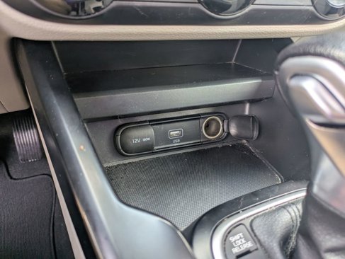 Used 2020 Kia Soul LX image 23