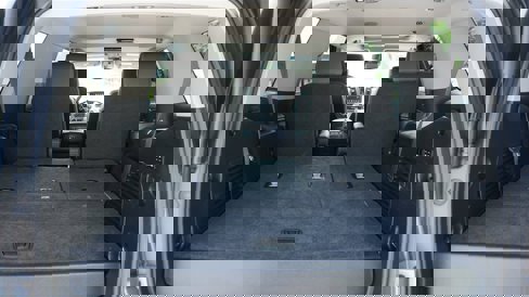 Used 2018 GMC Yukon Denali image 11