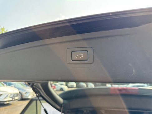 Used 2019 Subaru Outback 2.5i Limited image 15