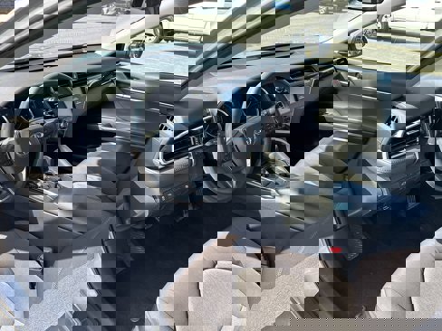 Certified 2018 Toyota Camry LE image 6
