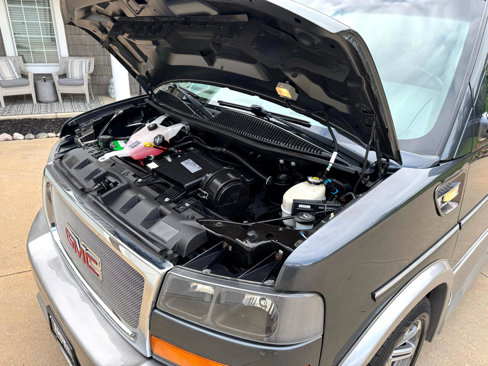 Used 2017 GMC Savana 2500 image 34