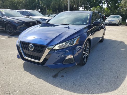 Used 2019 Nissan Altima 2.5 SR image 2