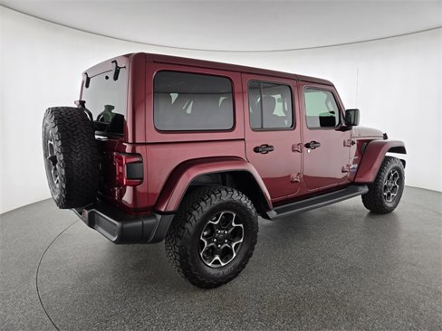 Used 2022 Jeep Wrangler Unlimited Sahara w/ Cold Weather Group image 2