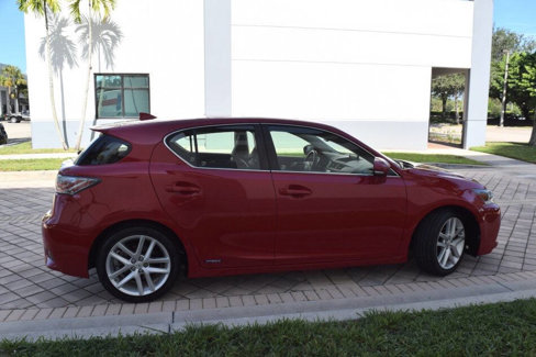 Used 2016 Lexus CT 200h w/ Navigation Package image 7