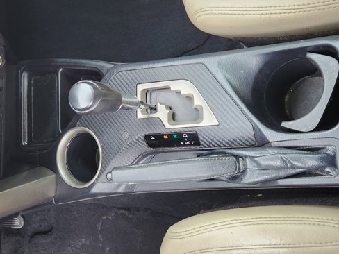 Used 2014 Toyota RAV4 XLE image 21