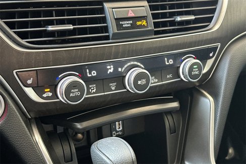 Used 2019 Honda Accord EX image 22