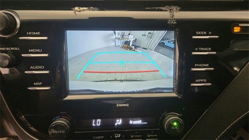 Used 2020 Toyota Camry SE image 15