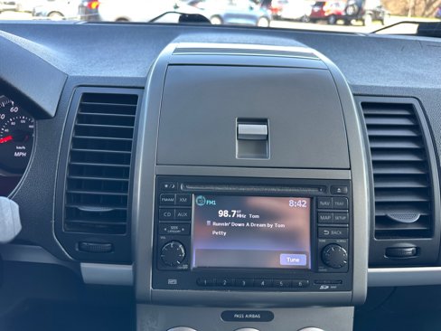 Used 2012 Nissan Sentra 2.0 SR w/ Special Edition Pkg image 23