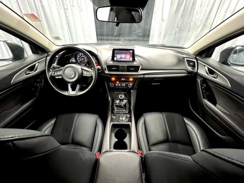Used 2017 MAZDA MAZDA3 Touring image 19
