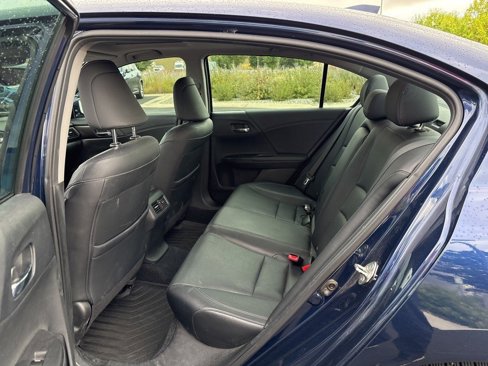 Used 2015 Honda Accord EX-L image 11