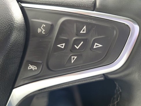 Used 2024 Chevrolet Equinox LT image 28