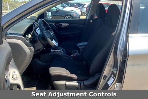 Used 2018 Nissan Rogue Sport S w/ S Appearance Package image 25