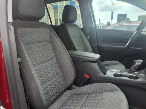 Used 2023 Chevrolet Equinox LT image 10