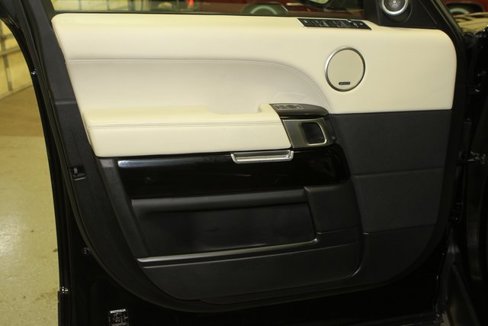 Used 2016 Land Rover Range Rover Supercharged image 18