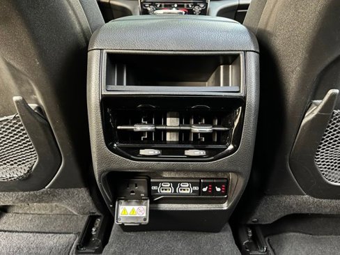 Used 2023 Jeep Grand Cherokee 4WD 4xe image 20