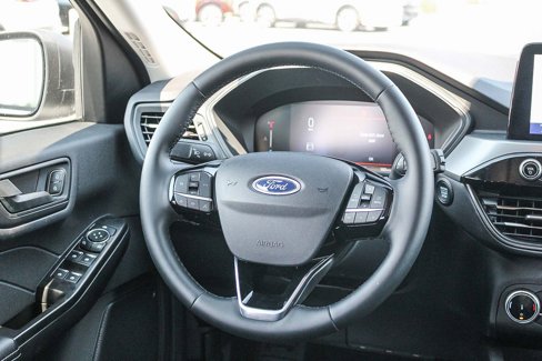 Used 2025 Ford Escape Active w/ Cold Weather Package image 16