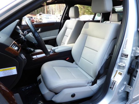 Used 2013 Mercedes-Benz E 350 Sedan image 39