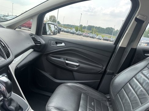 Used 2015 Ford C-MAX SEL w/ Equipment Group 302A image 33