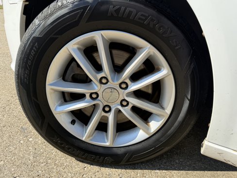 Used 2014 Dodge Grand Caravan SXT w/ Rear Park Assist Package image 31