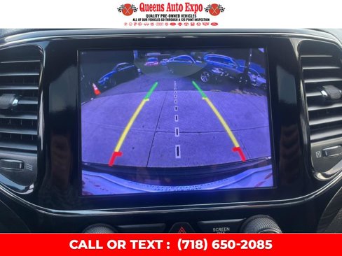 Used 2019 Jeep Grand Cherokee Altitude image 16