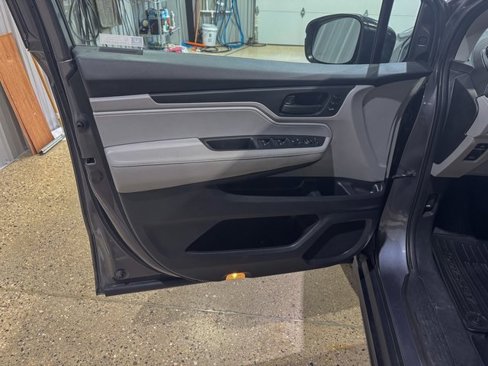 Used 2018 Honda Odyssey EX-L image 10