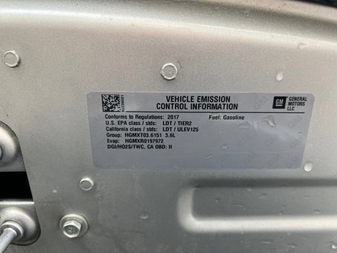 Used 2017 Chevrolet Traverse LT image 36