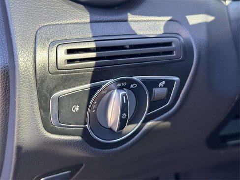 Certified 2022 Mercedes-Benz GLC 300 4MATIC image 18