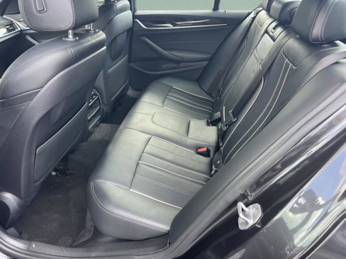 Used 2019 BMW 540i w/ Convenience Package image 34