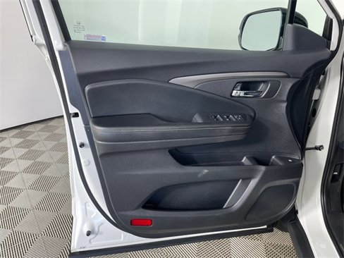 Used 2019 Honda Ridgeline Sport image 16