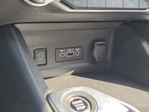 Used 2024 Nissan Sentra SV image 32