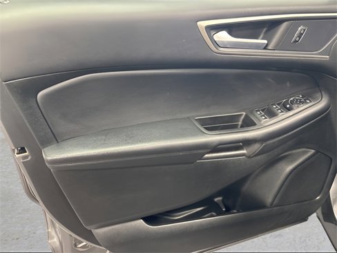 Used 2023 Ford Edge SEL w/ Cold Weather Package image 20