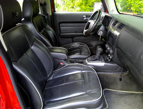 Used 2009 HUMMER H3 X image 32