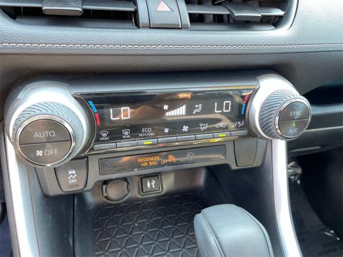 Used 2019 Toyota RAV4 XLE image 19
