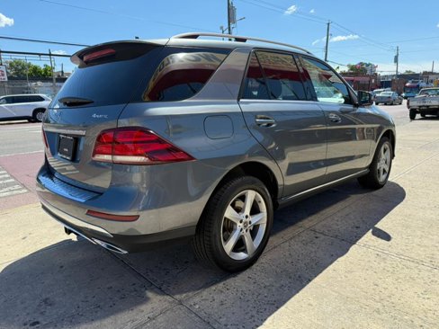 Used 2018 Mercedes-Benz GLE 350 4MATIC w/ Premium 1 Package image 4
