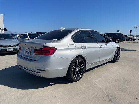 Used 2018 BMW 330i Sedan image 2