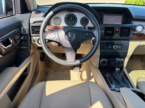 Used 2011 Mercedes-Benz GLK 350 2WD image 8