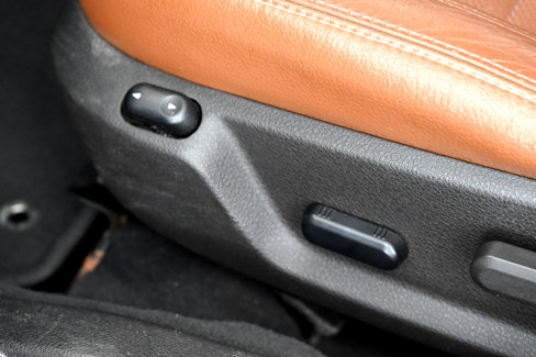 Used 2010 Ford Mustang GT image 21