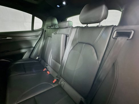 Used 2022 Alfa Romeo Stelvio Sprint image 24