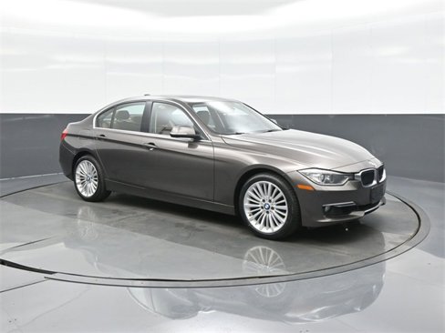 Used 2014 BMW 328i xDrive Sedan image 1