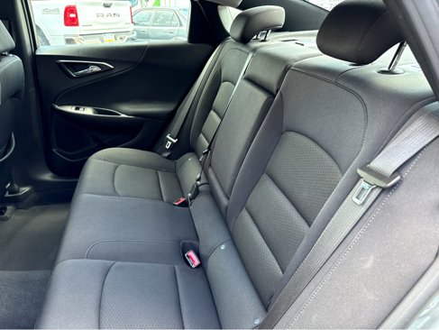 Used 2024 Chevrolet Malibu LT image 18