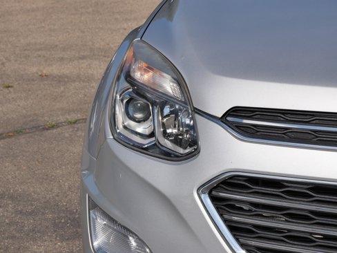 Used 2016 Chevrolet Equinox LT image 3