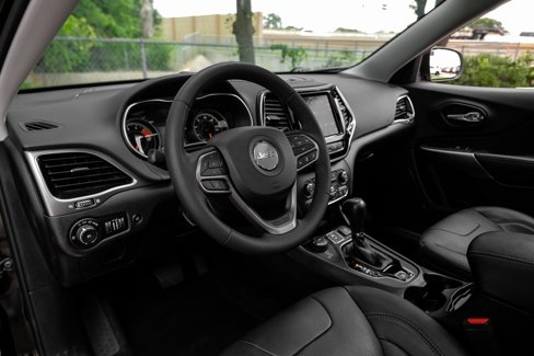 Used 2021 Jeep Cherokee Limited w/ Elite Package image 26