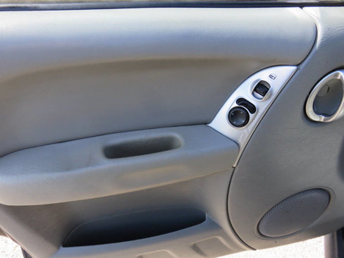 Used 2005 Jeep Liberty Limited image 17