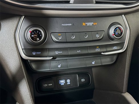 Used 2020 Hyundai Santa Fe SEL image 16