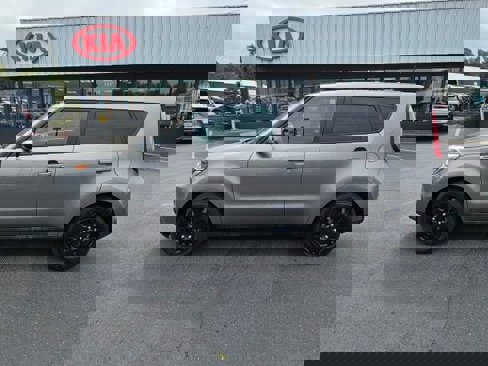 Used 2015 Kia Soul image 5